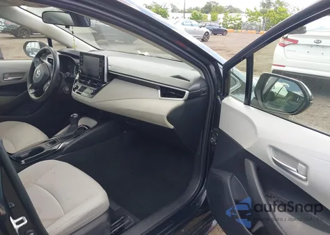 2020 Toyota Corolla Le z USA, uszkodzony, nr VIN JTDEPRAE3LJ053452